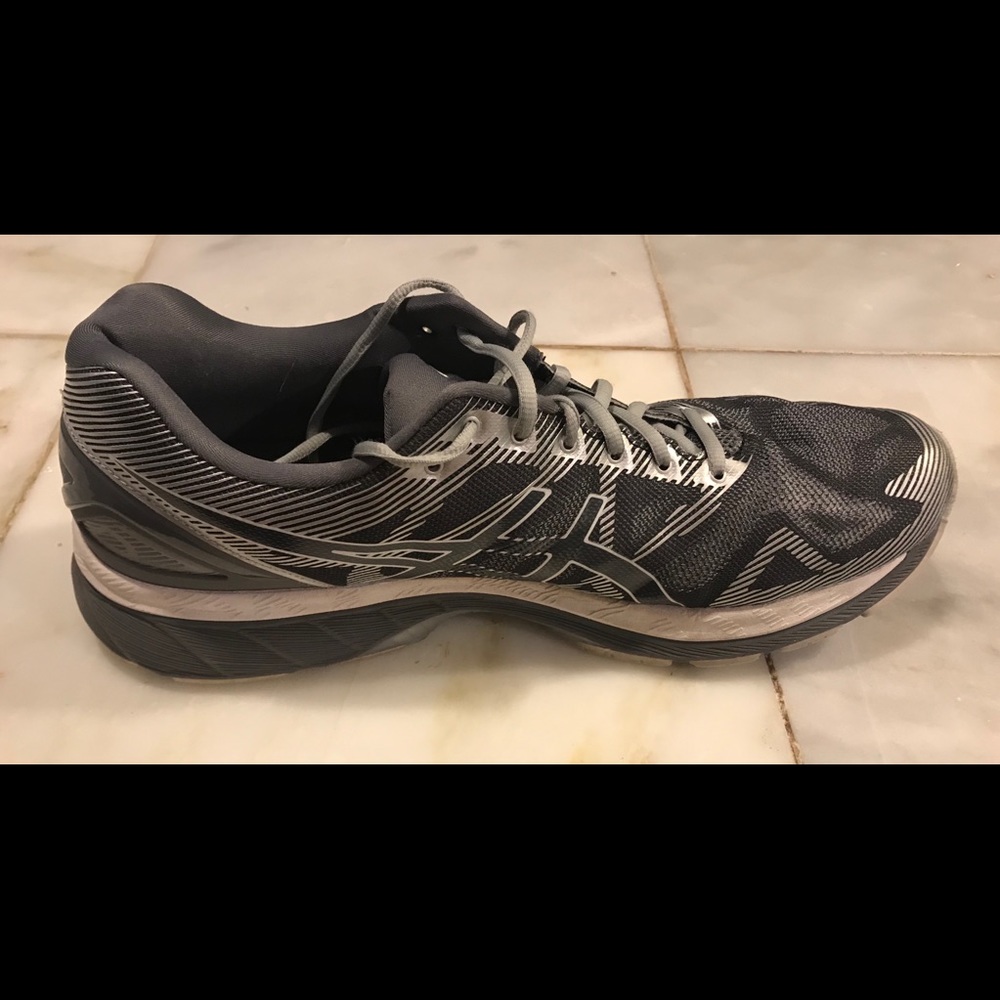 Men’s ASICS Gel-Nimbus 19, size 12.5